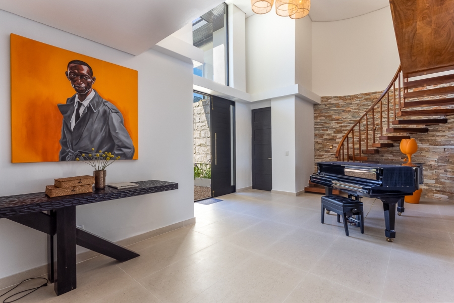 To Let 5 Bedroom Property for Rent in Pearl Valley at Val de Vie Western Cape